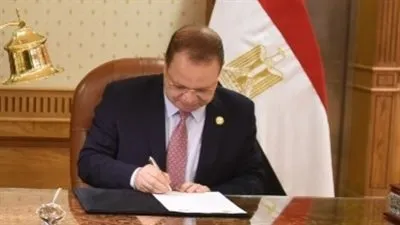 عاجل من النائب العام بشأن المتهم بضرب زوجته وأبنائه واستغلالهم بالتسول