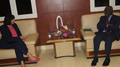 هولندا تقدم 5 ملايين يورو لصالح برنامج دعم الأسر السودانية