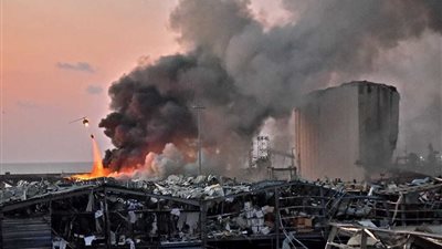 تعرف على المشاكل التي تواجه لبنان منذ انفجار مرفأ بيروت حتى الآن