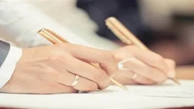 شاهد.. مستشار المفتي يعلن جواز عقد القران عبر 