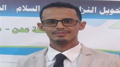 ناشط سياسي لـ