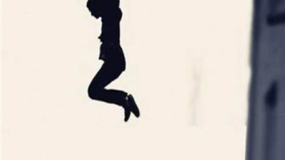 لخلافات بينهما.. حلاق يلقي بزوجته من شرفة المنزل في الدقهلية 