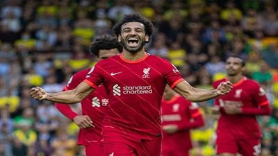 أسطورة إنجلترا يشيد بإنجاز صلاح التاريخي في البريميرليج