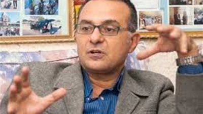 عضوٍ البرلمان العالمي للبيئة يكشف سبب الفيضانات والحرائق في أوروبا