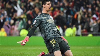 بعد تجديد عقده..تعرف على أبرز أرقام كورتوا مع ريال مدريد