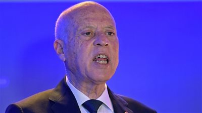 قيس سعيد لتنظيم الإخوان: لا عودة للوراء والحكومة قريبة