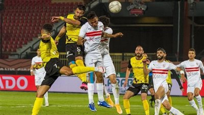الشوط الأول.. التعادل السلبي يسطير في لقاء الزمالك ووادي دجلة