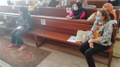 انطلاق دورة تدريب إسعافات أولية للمعلمات بأسوان (صور)