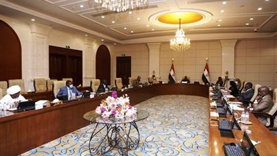 مجلس السيادة السوداني يبحث تشكيل مفوضيتي الانتخابات وصناعة الدستور