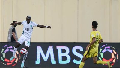 أهلي جدة يتعثر من جديد أمام الحزم في الدوري السعودي