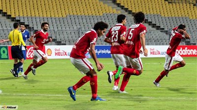 الأهلي يتغلب على أزماته ويفوز على أسوان بثلاثية 