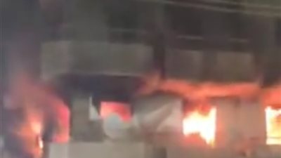 اندلاع حريق هائل داخل شقة سكنية بالعمرانية