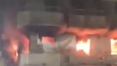 شاهد.. لحظة إندلاع النيران في شقة سكنية بالعمرانية
