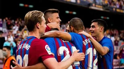 مفاجآت في تشكيل برشلونة أمام أتلتيك بلباو