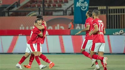 نجم الأهلي يخطط للانضمام إلى فاركو