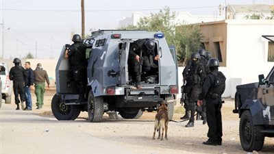 مصرع شخص بطلق ناري في مشاجرة بين عائلتين في قنا