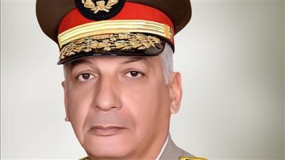 وزير الدفاع يغادر إلى روسيا