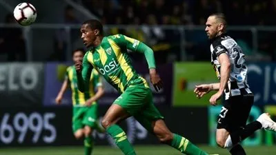 بورتيمونينسي  يفوز على تونديلا بثلاثية في الدوري البرتغالي