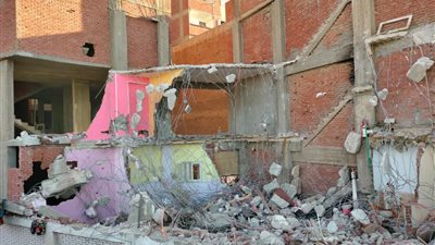 محافظة القاهرة تزيل عقارات 