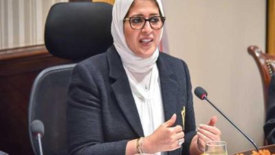 عاجل.. وزيرة الصحة تحذر من استمرار ارتفاع إصابات كورونا في موجة جديدة