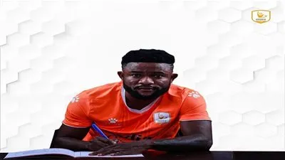 رسميًا.. فاركو يتعاقد مع النجم النيجيري سوكاري