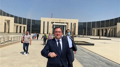 وزير خارجية صربيا يناقش نقل سفارة بلاده للعاصمة الإدارية (فيديو وصور)