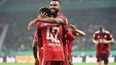 شاهد أهداف مباراة بايرن ميونيخ وبريمر 12 / 0 في كاس ألمانيا