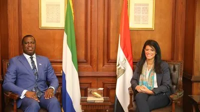 دولة إفريقية تبحث تعزيز التعاون الاقتصادي مع مصر