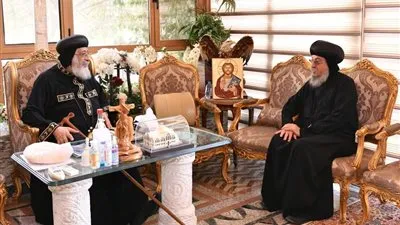  البابا تواضروس يستقبل الأنبا يواقيم 