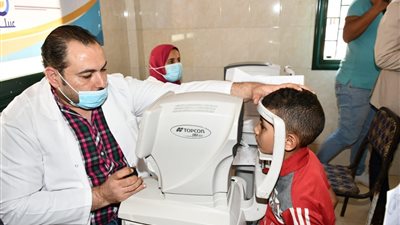 نائب محافظ الفيوم يتفقد قافلة طبية لذوي الاحتياجات الخاصة 