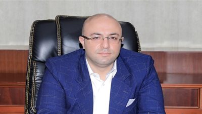 محافظ بني سويف يتابع مبادرة علاج مرضى الضمور العضلي بالتأمين الصحي