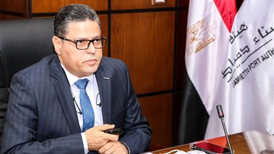 خاص.. رئيس ميناء دمياط يكشف أسباب غياب سفن الغاز لـ8 سنوات