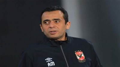 مترجم الأهلي يفجر مفاجأة عن مخترق حسابه على 