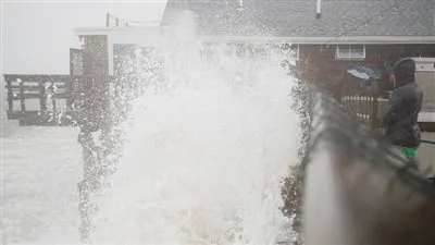 البيت الأبيض: لم نسجل أي نقص في الوقود على خلفية إعصار 