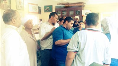 انتهاء تطعيم معلمي الثانوية بالجرعة الثانية من لقاح أسترازينيكا في قوص