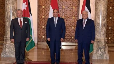 بعد انتهاء القمة الثلاثية..  خبراء لـ 