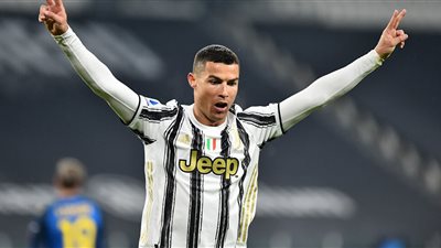 أسطورة يوفنتوس يعلق على رحيل رونالدو عن الفريق