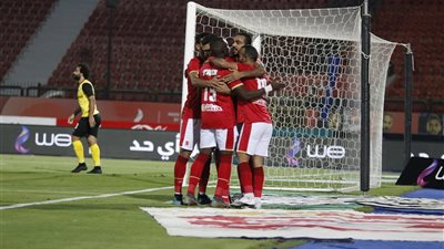 مفاجأة كبرى.. موسيماني يوافق على رحيل نجم الأهلي