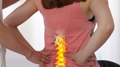طبيب: هذه أطول مدة لثبات الظهر بدون تحرك (فيديو)