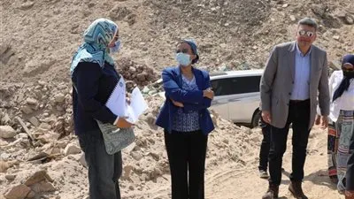 وزيرة البيئة تتفقد أعمال السيطرة على مقلب الطوب الرملي تمهيدا لغلقه