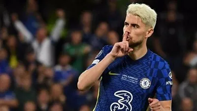 وكيله: جورجينيو يستحق الكرة الذهبية