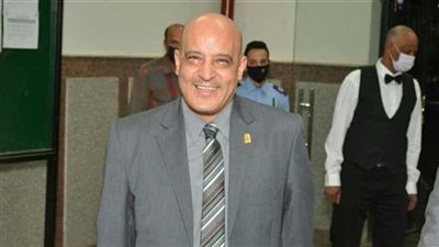 التعليم العالي تقرر استمرار أيمن عثمان  قائمًا بأعمال رئيس جامعة أسوان 