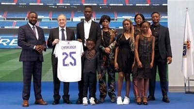 أول تعليق من بيريز بعد صفقة كامافينغا 