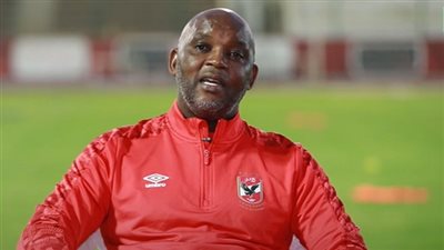 شوبير يفجر مفاجأة عن ضم عضو جديد للجهاز الفني للأهلي