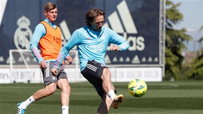 في عيد ميلاده الـ 36.. تعرف على مسيرة المايسترو لوكا مودريتش