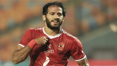 مروان محسن يرحل عن الأهلي رسمياً