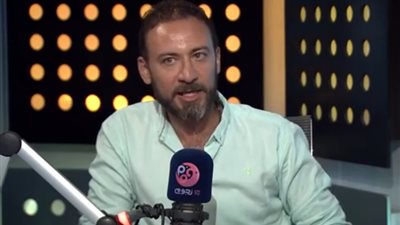 عابد العناني: التمثيل مهنة مش بتأكل عيش (فيديو)