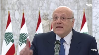 رئيس الحكومة اللبنانية يبكي خلال كلمته: 