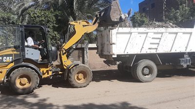 رئيس مركز أبشواي: رفع 1780 طن قمامة ومخلفات من الشوارع في أسبوع (صور)