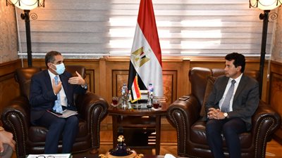 محافظ الغربية يلتقي وزير الشباب والرياضة لمناقشة 